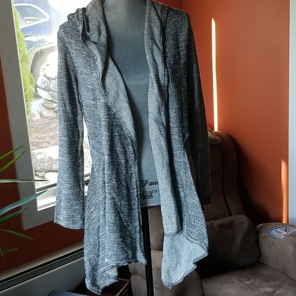 NWT Max Studio Weekend Sweater